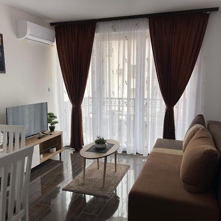 Apartmani Zivkovic Srebrno Jezero Veliko Gradište Exterior foto